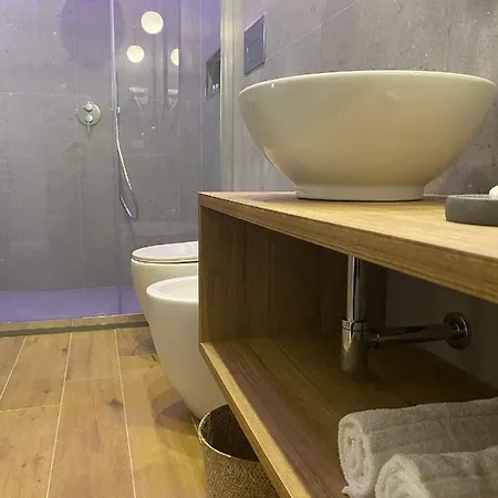 Krysos Luxury Alojamento de Acomodação e Pequeno-almoço *