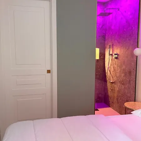 Krysos Luxury Alojamento de Acomodação e Pequeno-almoço
