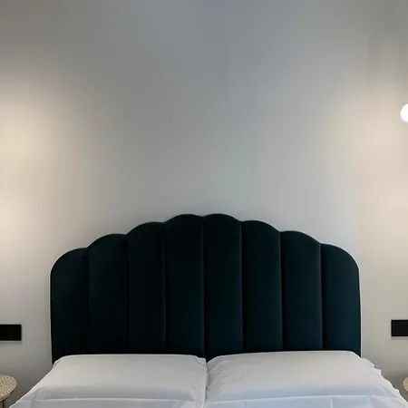 Krysos Luxury Alojamento de Acomodação e Pequeno-almoço *