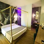 Krysos Luxury Bed and Breakfast
