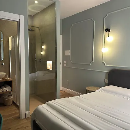 Krysos Luxury 4*